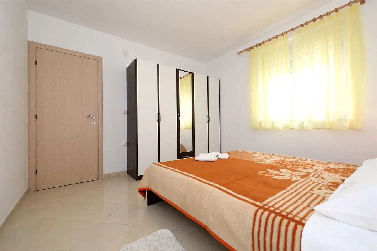 Apartments Andelo